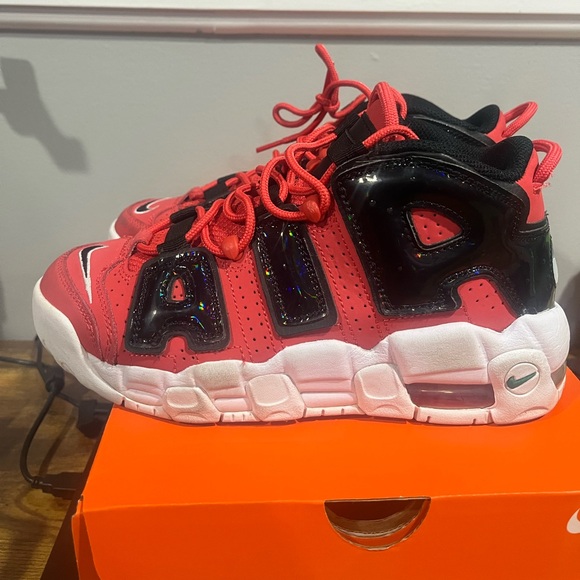 Nike Air More Uptempo Grade School 6.5 - Picture 4 of 7